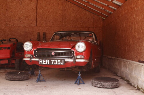 MoT test fail, they said.  New front dampers, they said.  Took about an hour in the end.