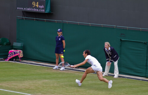 Reach - Schiavone [24] v Kvitova [4] - Day 7 - Wimbledon 2012