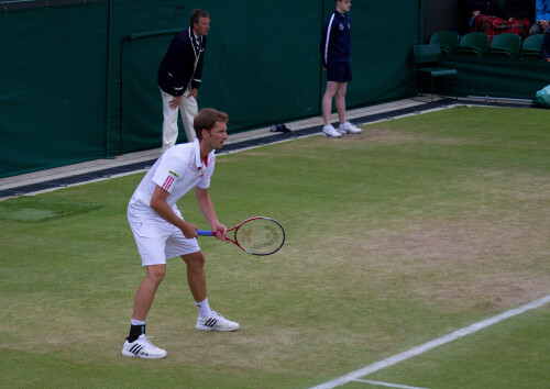 Waiting - Gasquet [18] v Mayer [31] - Day 7 - Wimbledon 2012