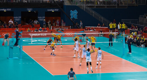 London 2012 - Volleyball - Men's Quarter Finals

Brazil v Argentina in the first quarter final.

This was the start of the first point in the South American derby.