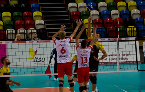 PGE Skra Bełchatów vs. IBB Polonia London at the London Legacy Games 2015