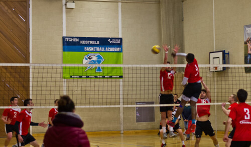 Solent took on Tendring in a match that would decide the winner of Div 1 and who got promoted to the Super 8's.  Solent won the match 3-0.