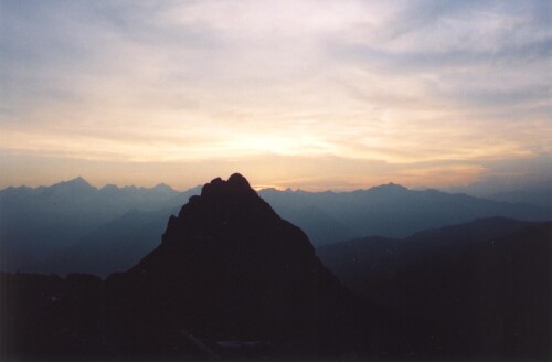 Photos from a holiday to the Dolomites, found on my harddrive, taken with an EOS 350.  That's right; pre-digital.